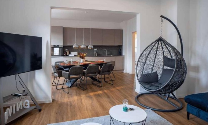 Hemsbach Apartment | LiT LiVING: Luxus |Box SprIng| Netflix |Maisonette