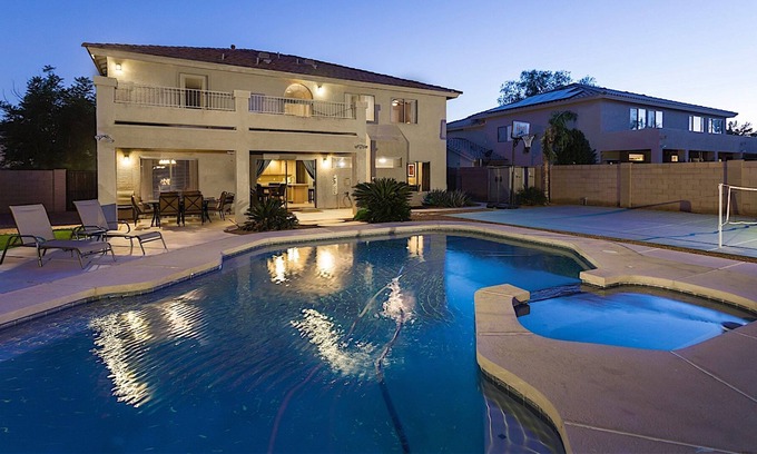 Bel Fleur House | Litchfield Manor BR by Casago