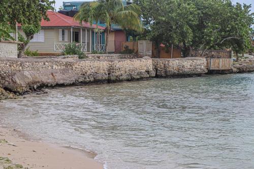 Little Bay Cabin | Little Bay Hideaway