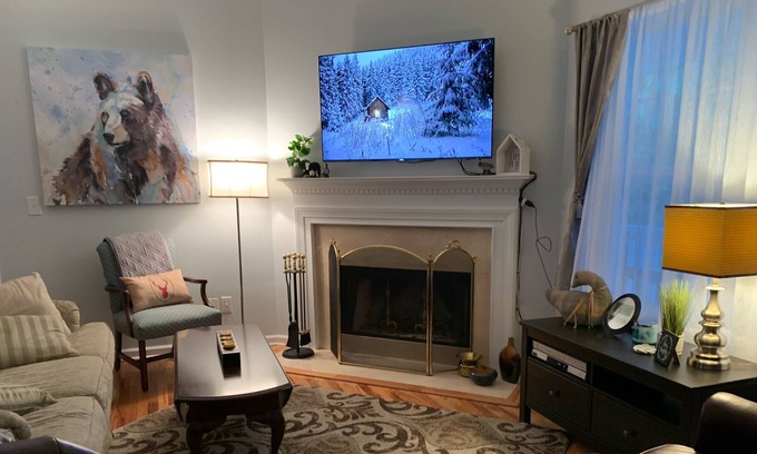 Sapphire House | Little Bear Cottage! Sapphire Valley Resort