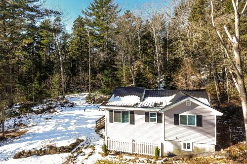 West Boothbay Harbor House | Little Cottage in the Woods
