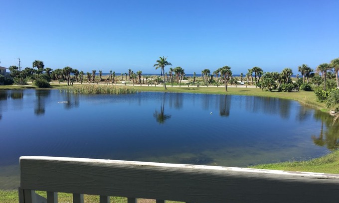 Placida Apartment | Little Gasparilla Island - Hideaway Bay Beach Club Corner and Gulf-Front Unit