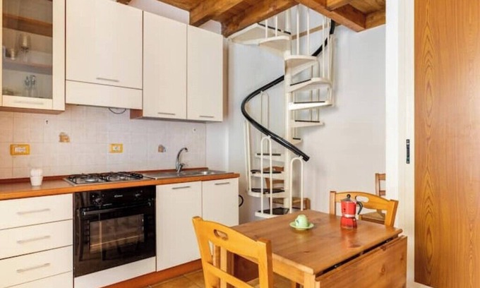 Messina Apartment | Little house central and complete with everything