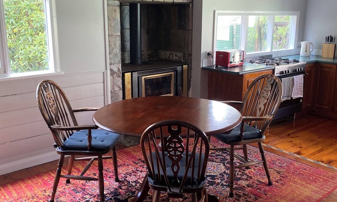 Kingscote House | Little Kobada - Perfect base for your Kangaroo Island adventure!