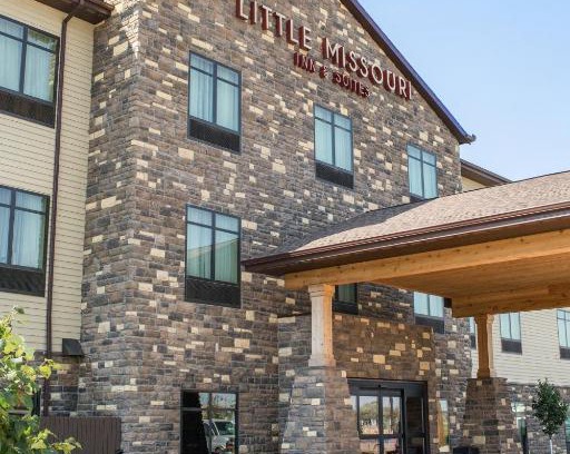 Watford City Hotel | Little Missouri Inn & Suites Watford City