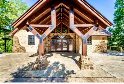 Heber Springs Ski Chalet | Little Red River Chalet