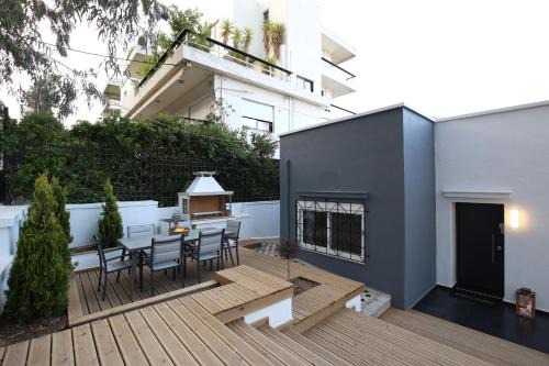 Palaio Psychiko Apartment | Little Small Villa In Psychiko, Athens