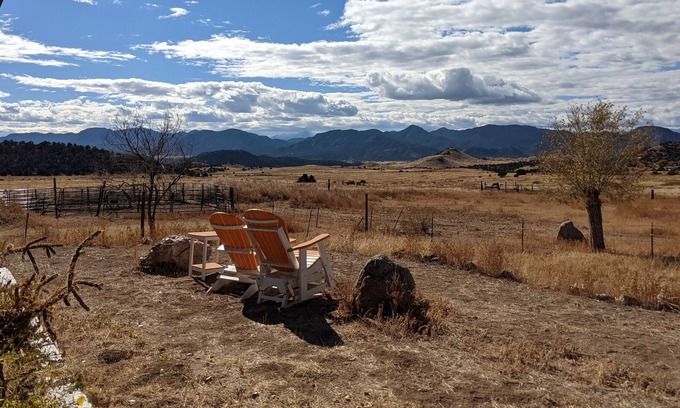 Canon City House | Little Suite at Little Canyon Inn. minutes to Royal Gorge