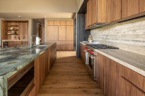 Big Sky House | Little Thunder Retreat