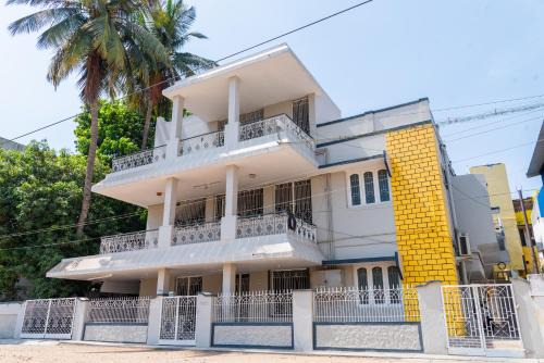 Tiruchirappalli Apartment | Live Inn RMS