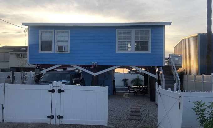 Port Aransas House | Live Like a Local in Port A! Private pool!