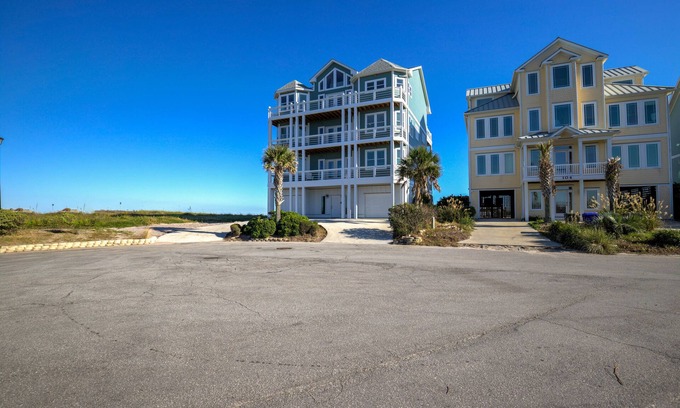 Ocean Sound Village House | Live Like Royalty in This 9-Bedroom Oceanfront Retreat