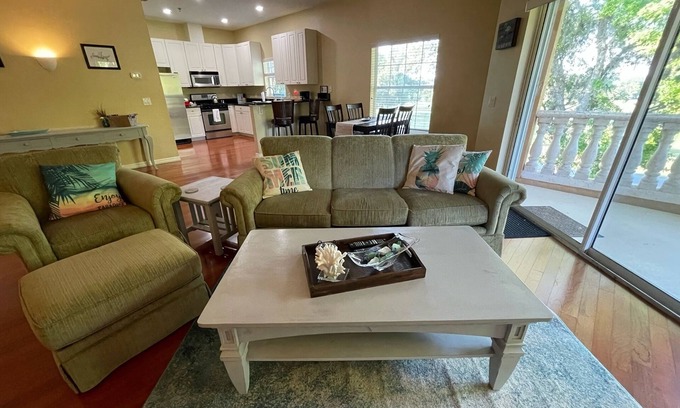 Inverness Condo | Live Oak Landing Condo at Lakeside G&CC