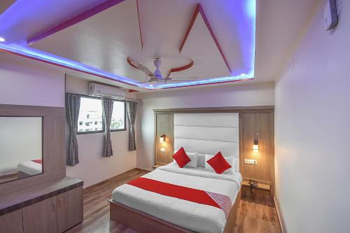 Rajarhat Hotel | Live on KOL1508