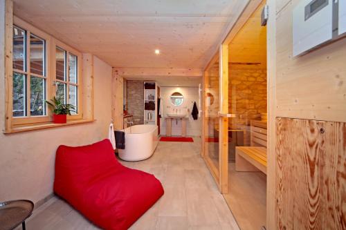 Obersimonswald Ski Chalet | living TIMELESS- Haldenmühle, Luxus Schwarzwald-Retreat mit Sauna