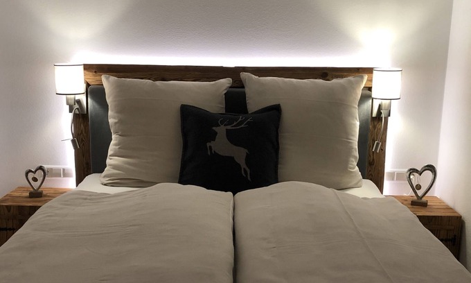 Blindau Apartment | Living - vision - well-being * with attention to detail!