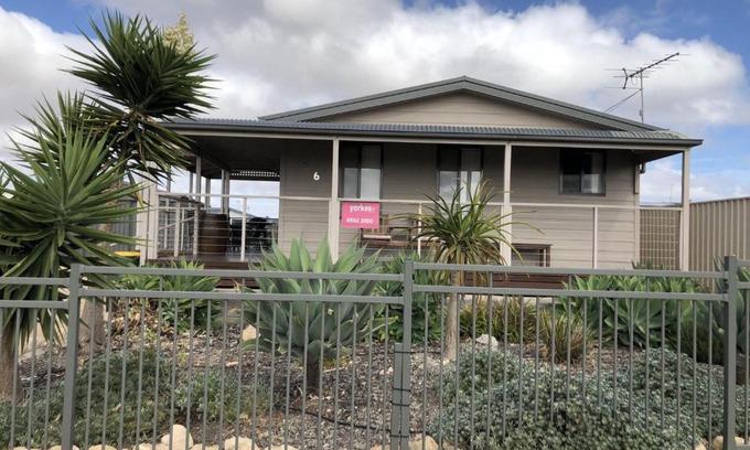 Para Wurlie House | Livnthadream - Point Turton