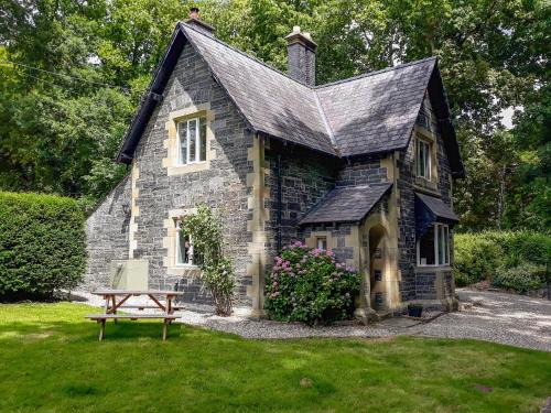 Llangollen House | Llantysilio Lodge