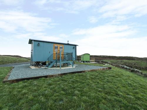 Holyhead House | Llety'r Bugail