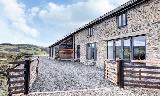 Machynlleth House | Llety Tanllan in Machynlleth