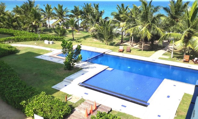 Nilaveli Apartment | LLH 1G2 Nilaveli Ocean Front Condos