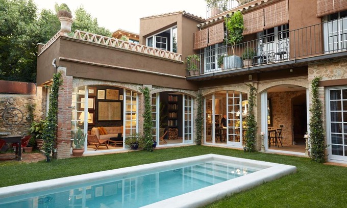 Corca House | Llimona Suites - Adults Only