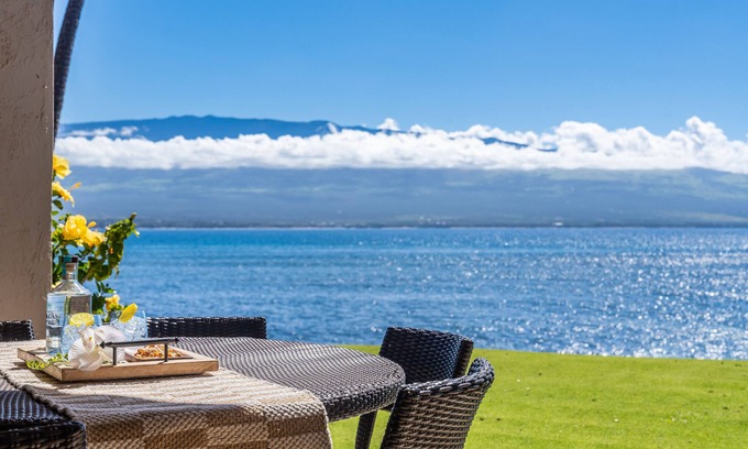 Maalaea Condo | LOA 105 OceanFront 2BD w Ocean Views AC Pool Perfect Getaway