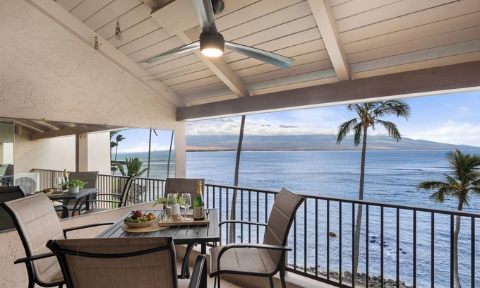 Maalaea Condo | LOA 403 Fully Remodeled Direct Oceanfront 2BD Maui Getaway Views of Maalaea Bay