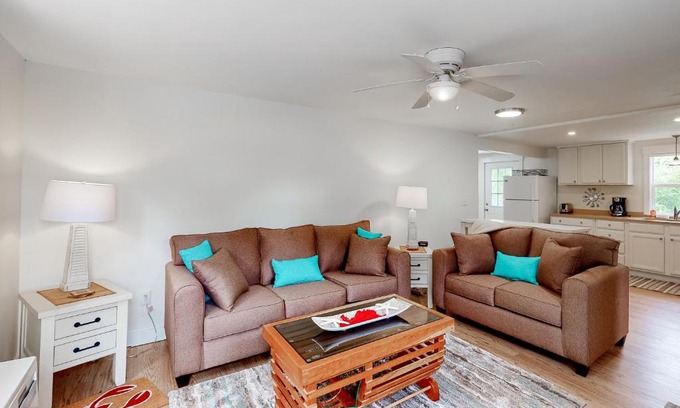 Boothbay Harbor House | Lobster Trap