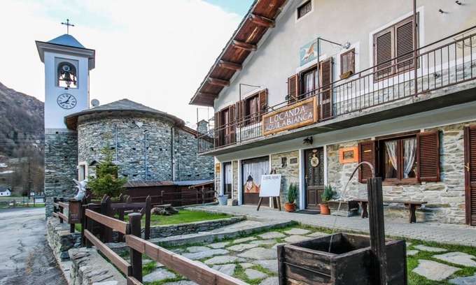 Valprato Soana Hotel | Locanda Aquila Bianca