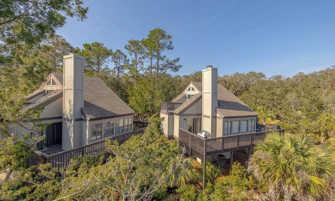 St. Simons Island House | Located in Sea Palms with beautiful Marsh views!
