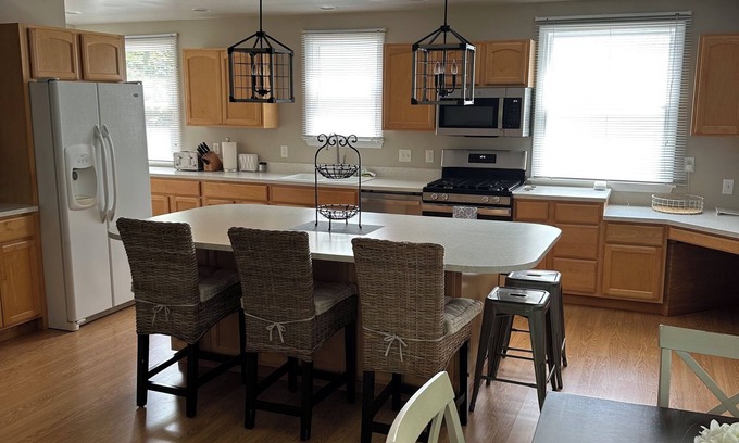 Saugatuck House | Located in the heart of Downtown Saugatuck