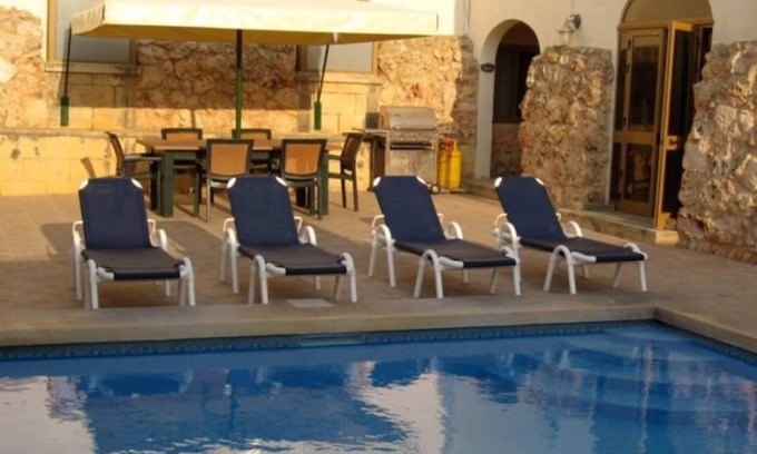 Victoria Villa | Located in Victoria - Mejda Farmhouse - 2 bedroom farmhouse with private pool