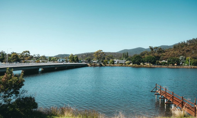Orford House | Located on the banks of the Prosser River; just a short walk to local amenities.