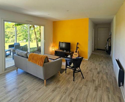 Madiran Apartment | Location avec vue sur Pyrénées