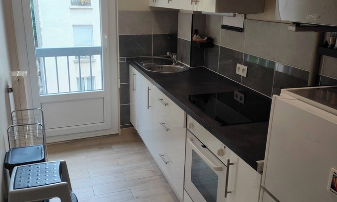 Charonne Apartment | Location D'appartements 47m² Proche de Place de la Nation