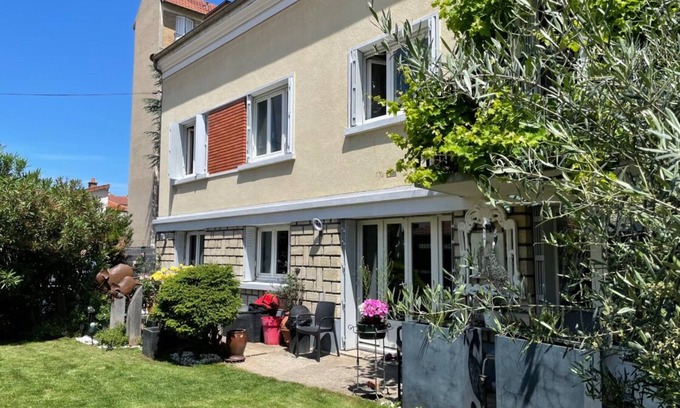 Chatillon House | Location Exclusive Maison Familiale Pour les Jeux Olympiques 2024 !
