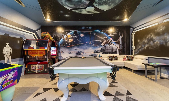 Kissimmee House | Location! Lakefront, Pool/Spa, Arcade, Themed KidsRooms, Porch, Grill, LazyRiver