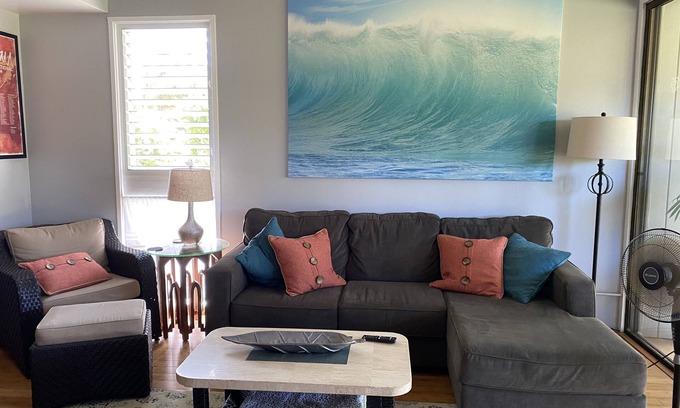 Kahuku Condo | Location, location! Split AC System throughout ENTIRE condo! Legal Rental!