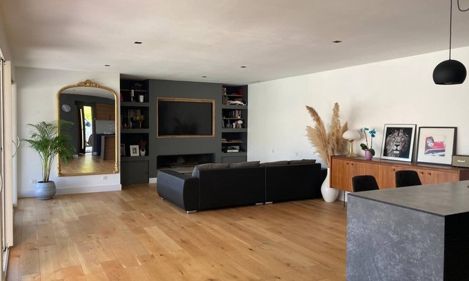 Bruges House | Location Maison 6 Personnes,bordeaux