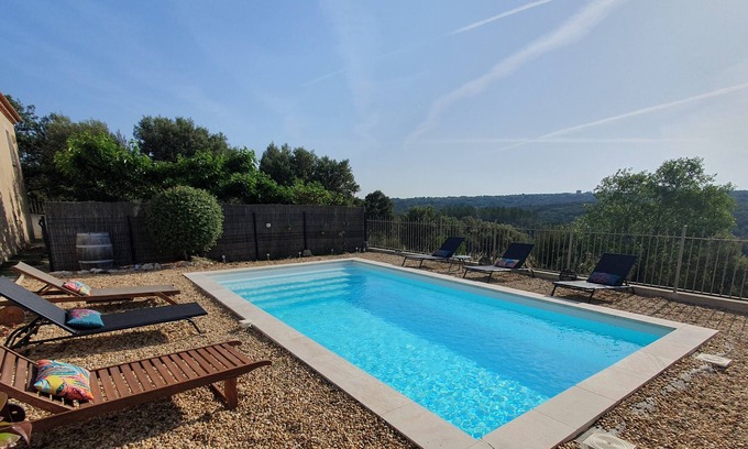 Saint-Maximin House | Location Maison Avec Piscine 5mn D'uzes 5/6 Personnes