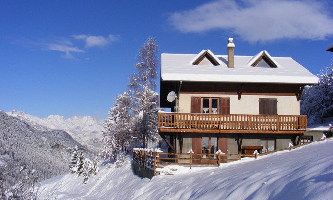 Vars Ski Chalet | Location Montagne été/Hiver