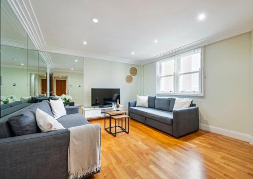 Covent Garden Apartment | Location Trafalgar Square 1 Bedr, 3 Beds, sleeps 6
