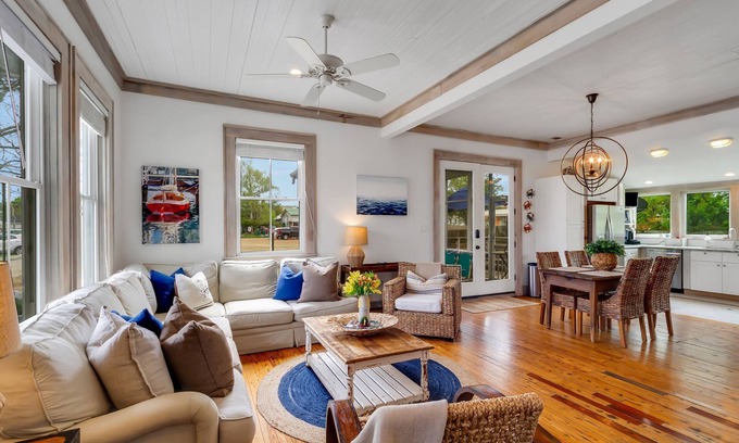 Bay St Louis House | Location! Wonderful, Comfortable, Spacious House!