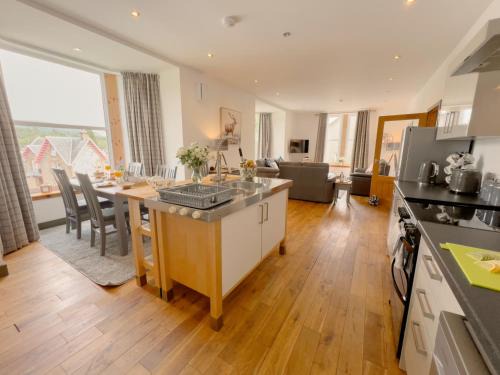 Fort Augustus Apartment | Loch Ness Gatehouse Apartments