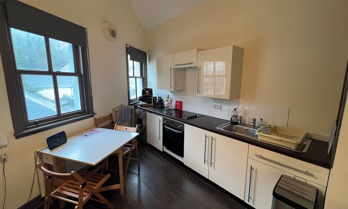 Tobermory Cottage | Lochinvar Cottage - less than a minute from Tobermory's Main Street