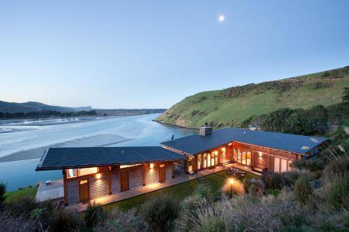 Cape Saunders Cabin | Lodge ∙ 2 guests