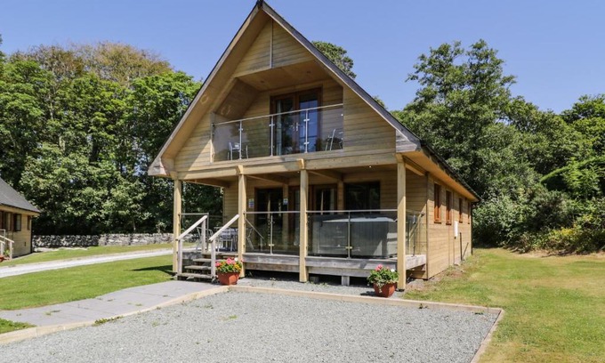 Llanbedr House | Lodge 21