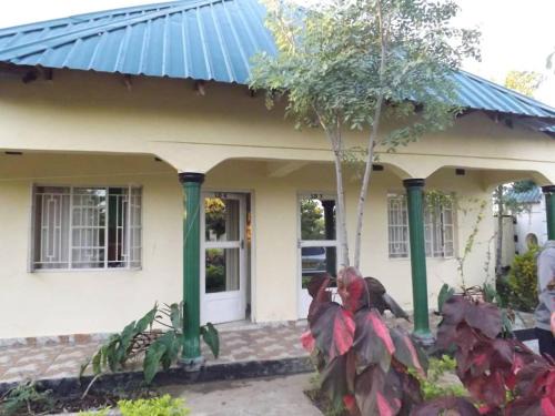 Nkhotakota House | Lodge B at Trojan Farm