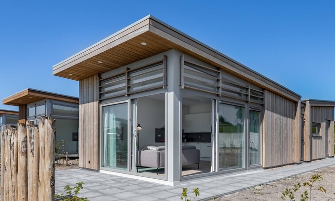 Kamperland House | Lodge in Water Village by the Waterfront